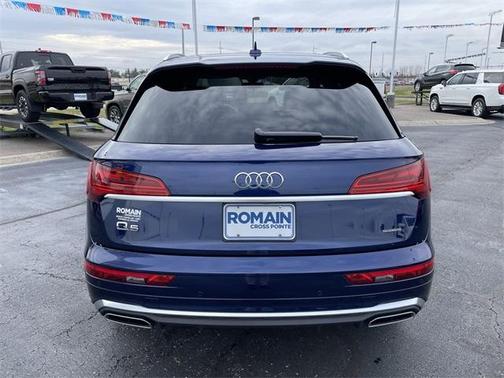 2025 Audi Q5 45 S line quattro Premium