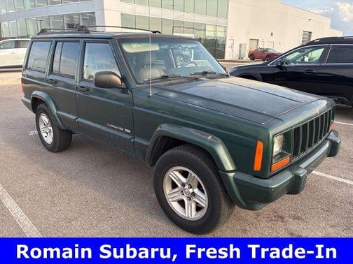 Forest Green Pearlcoat 2001 Jeep Cherokee Classic