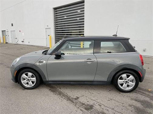 2016 MINI Hardtop Cooper