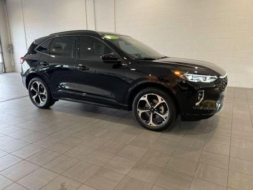 2023 Ford Escape ST-Line Elite