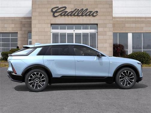 2026 Cadillac LYRIQ Premium Sport