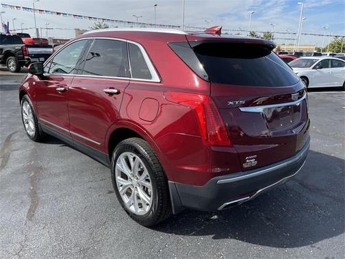 2017 Cadillac XT5 Platinum