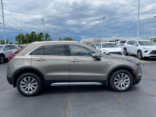 Silver Dusk Metallic 2020 Cadillac XT4 Premium Luxury