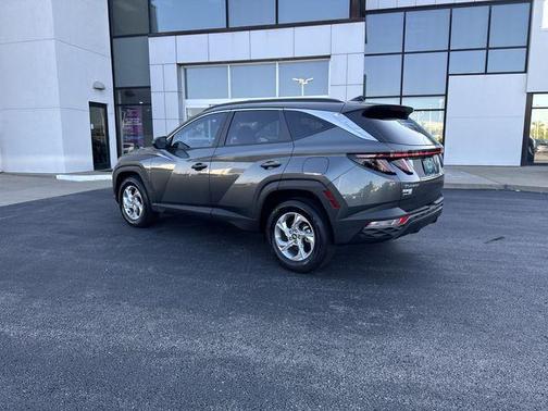 Amazon Gray 2022 Hyundai TUCSON SEL