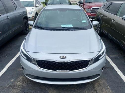Silky Silver 2017 Kia Forte LX