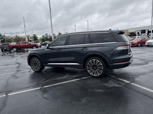 Blue 2020 Lincoln Aviator Black Label AWD