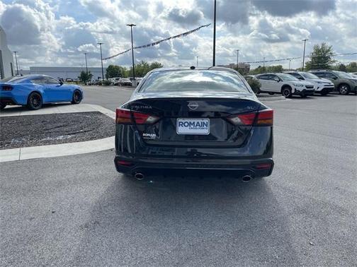 2024 Nissan Altima 2.5 SL