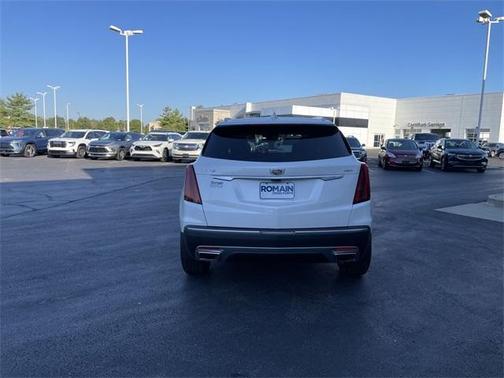 2020 Cadillac XT5 Premium Luxury