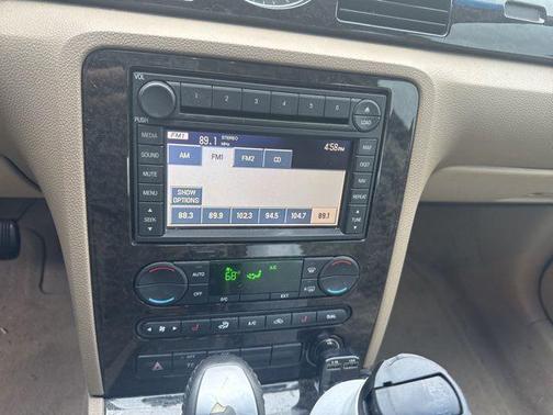 Maroon 2006 Mercury Montego Premier