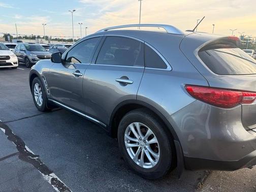 2012 INFINITI FX35 Base