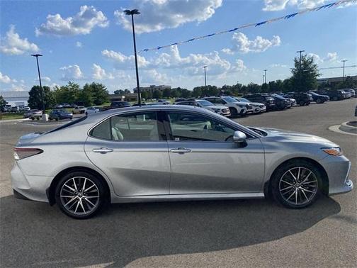 2023 Toyota Camry XLE