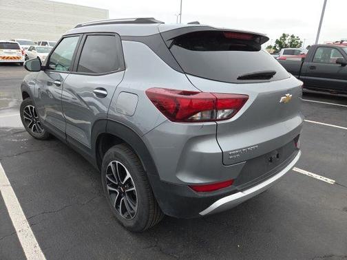 Sterling Gray Metallic 2025 Chevrolet Trailblazer LT