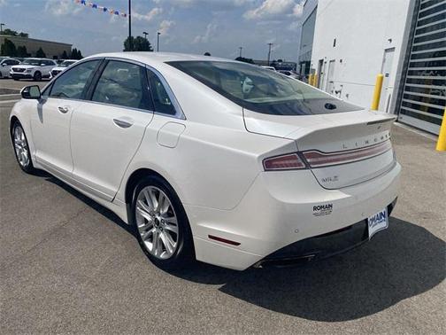 2014 Lincoln MKZ Base
