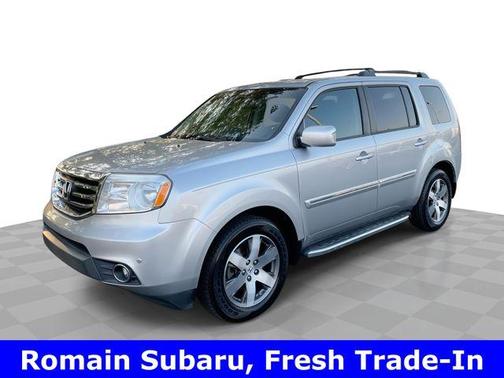 Silver 2014 Honda Pilot Touring