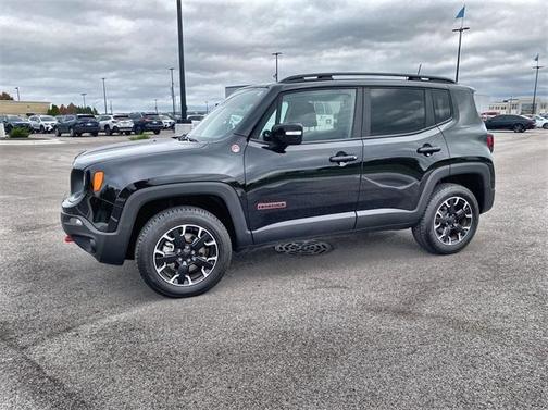 2023 Jeep Renegade Trailhawk