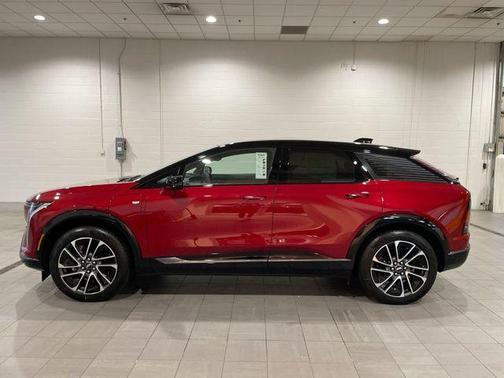 2026 Cadillac OPTIQ Premium Sport