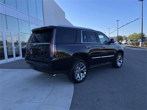 2017 Cadillac Escalade Premium Luxury