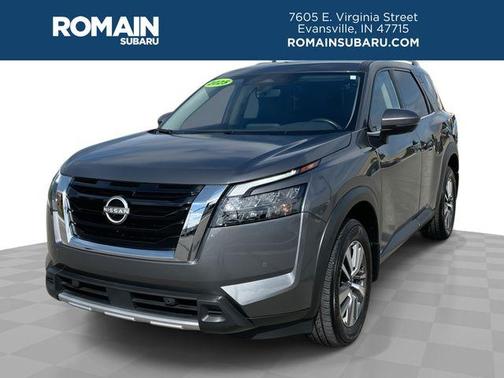 2025 Nissan Pathfinder SL