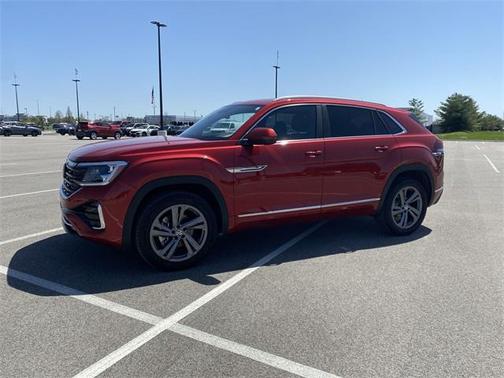 2024 Volkswagen Atlas Cross Sport 2.0T SEL R-Line