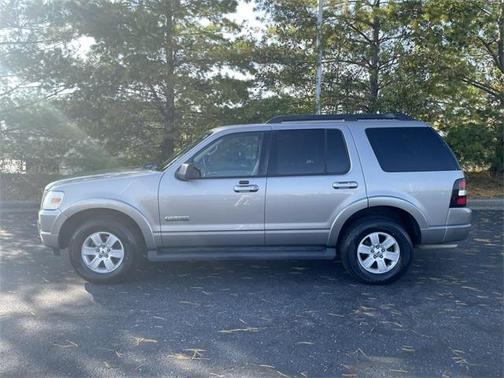 2008 Ford Explorer XLT