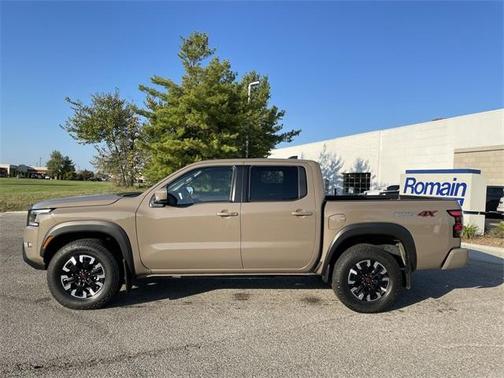 2024 Nissan Frontier PRO-4X