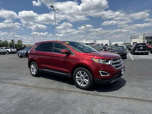 Red 2017 Ford Edge SEL