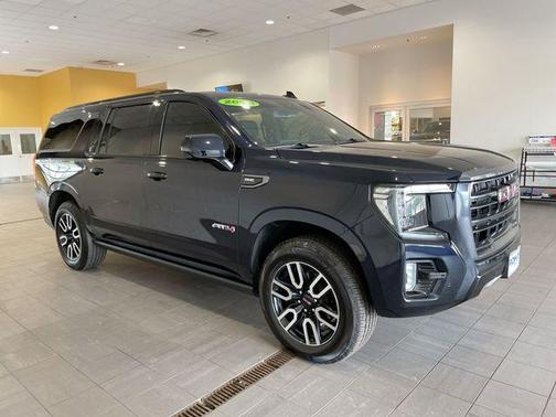 2024 GMC Yukon XL AT4