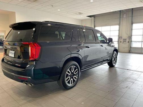 2024 GMC Yukon XL AT4
