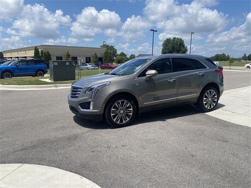2018 Cadillac XT5 Premium Luxury