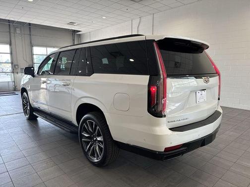 Crystal White Tri-Coat 2024 Cadillac Escalade ESV Sport