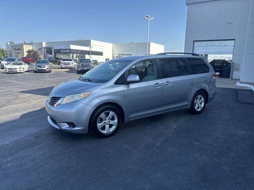 Silver 2012 Toyota Sienna LE