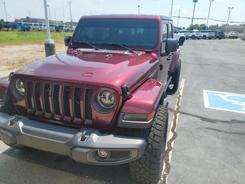 2021 Jeep Gladiator Sport