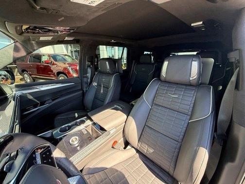 Silver Metallic 2026 Cadillac Escalade V-Series
