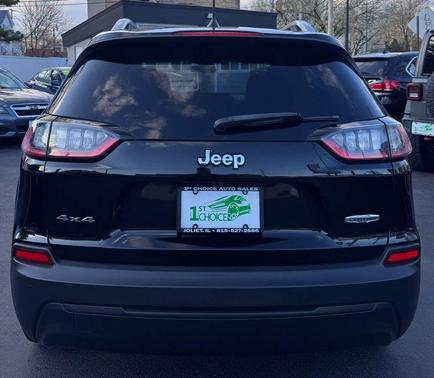 Black 2019 Jeep Cherokee Latitude Plus