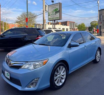 Blue 2012 Toyota Camry XLE