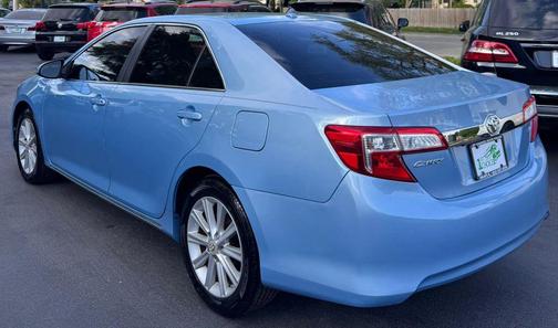 Blue 2012 Toyota Camry XLE