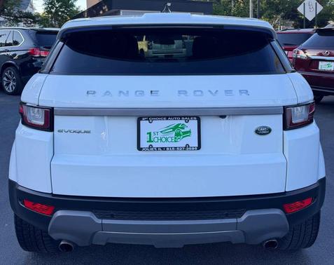 White 2018 Land Rover Range Rover Evoque SE