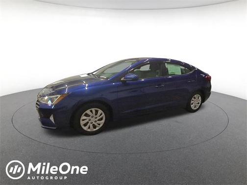 2020 Hyundai ELANTRA SE