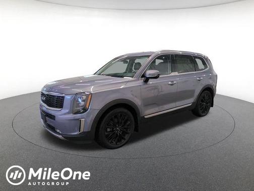 Everlasting Silver 2022 Kia Telluride SX