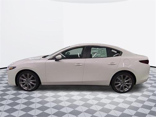 2025 Mazda Mazda3 FWD w/Preferred Package