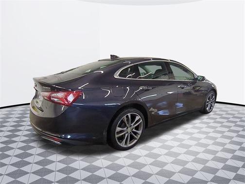 2022 Chevrolet Malibu FWD Premier