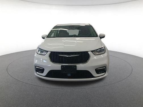 Bright White Clearcoat 2023 Chrysler Pacifica Hybrid Touring L