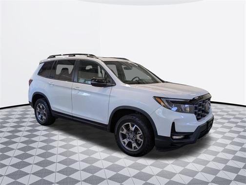2022 Honda Passport AWD TrailSport
