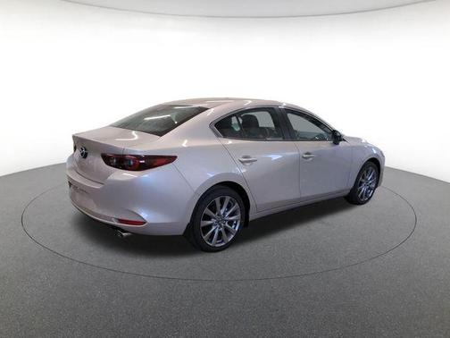 Platinum Quartz Metallic 2026 Mazda Mazda3 FWD w/Preferred Package