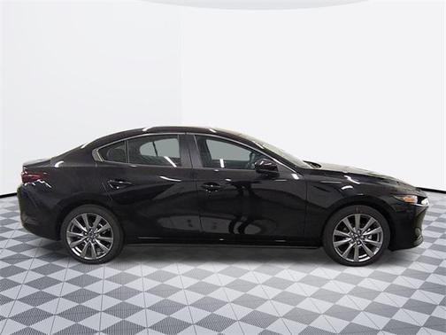 2025 Mazda Mazda3 FWD w/Preferred Package