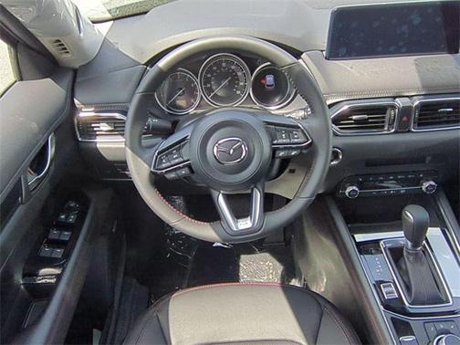 2025 Mazda CX-5 Carbon Edition