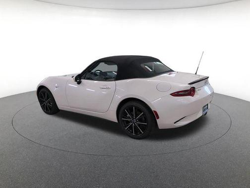 Snowflake White Pearl Mica 2026 Mazda MX-5 Miata Grand Touring