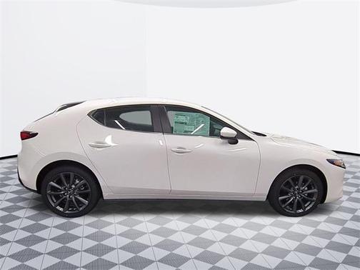 2025 Mazda Mazda3 FWD w/Preferred Package