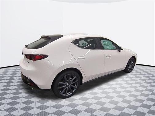 2025 Mazda Mazda3 FWD w/Preferred Package