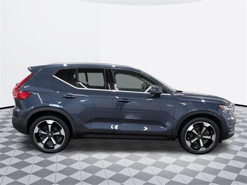 2019 Volvo XC40 T5 Inscription